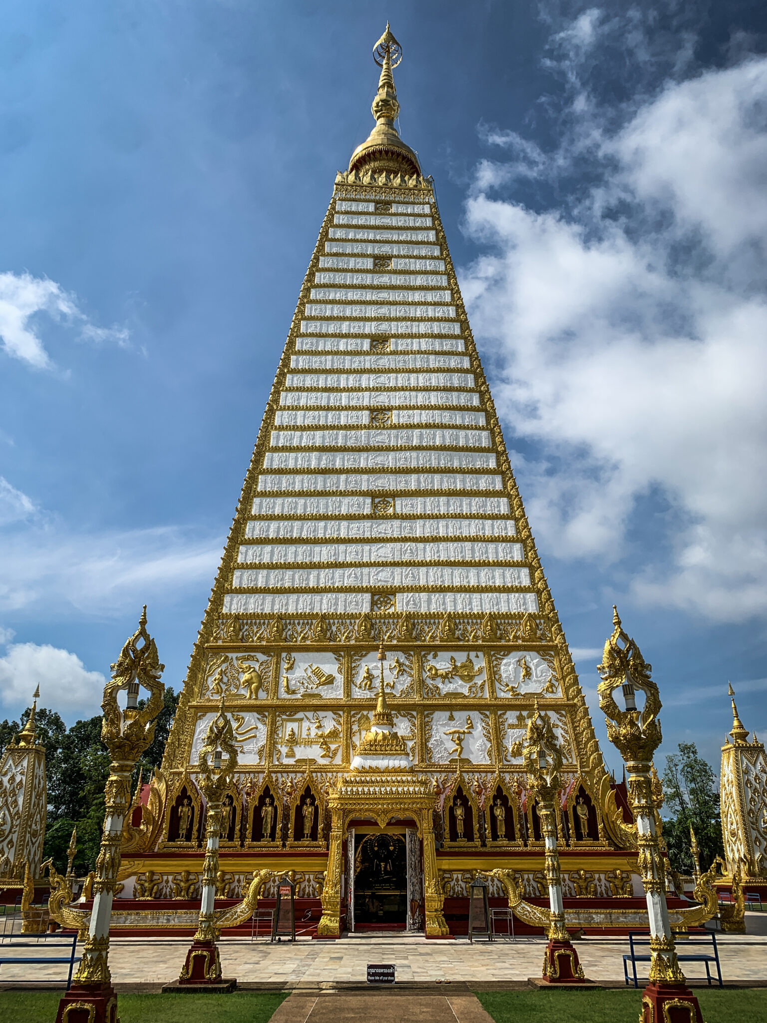 Ubon Ratchathani: what to see in the city and around - Pin Your ...