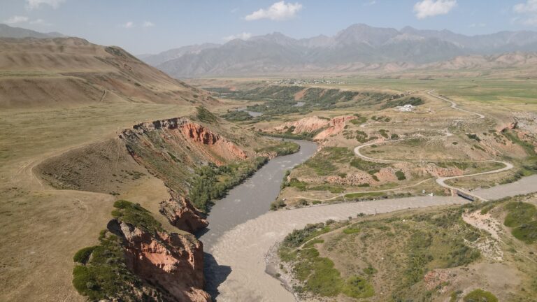 Eki Naryn, Kyrgyzstan
