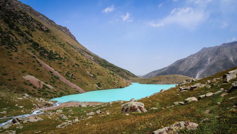 Kol-Tor Lake Hike: What to Expect on the Trail Kol Tor, Kyrgyzstan
