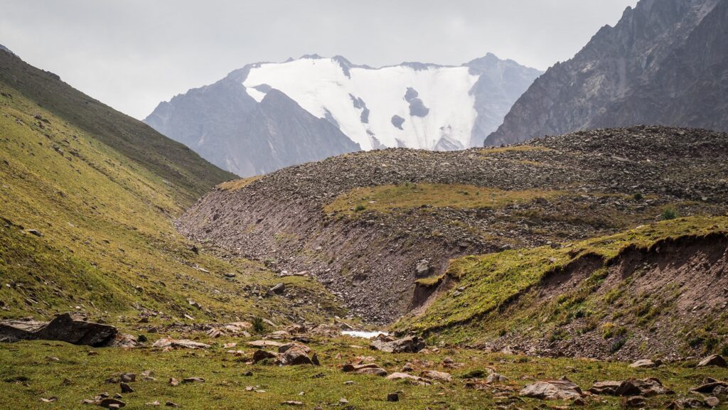 Kol Tor, Kyrgyzstan