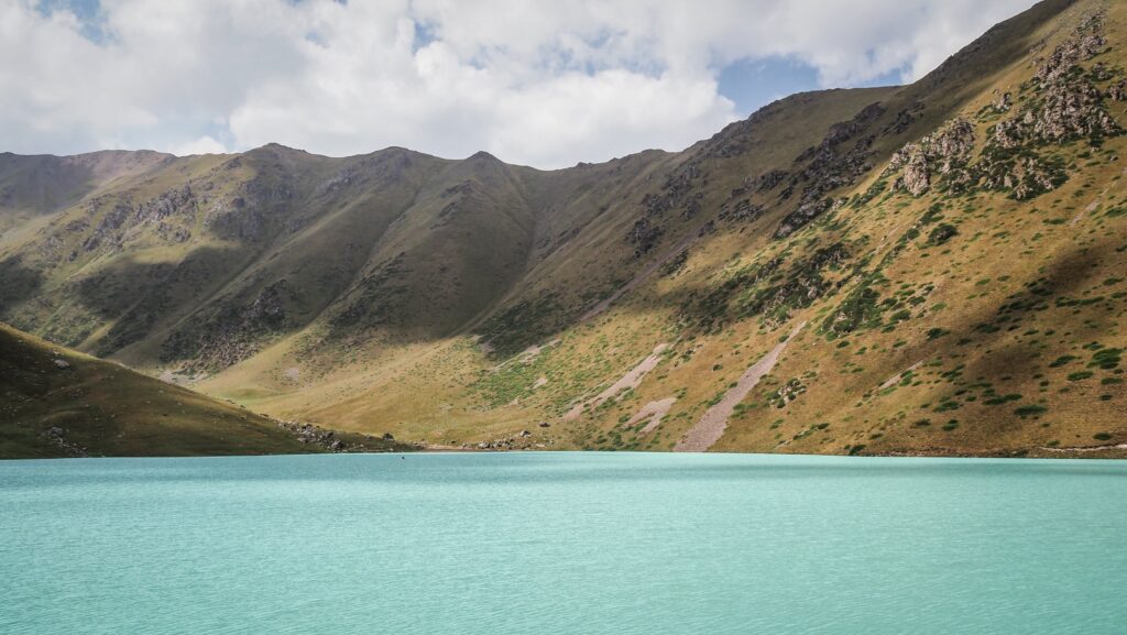 Kol Tor, Kyrgyzstan