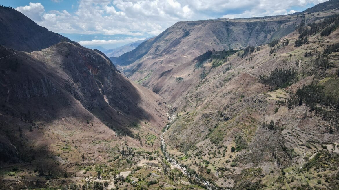 Visiting Saraguro: An Authentic Cultural Experience in Southern Ecuador Saraguro, Ecuador